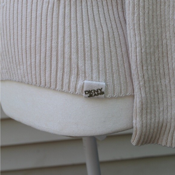 DKNY Jeans Off White Zip Up Sweater - Picture 5 of 7